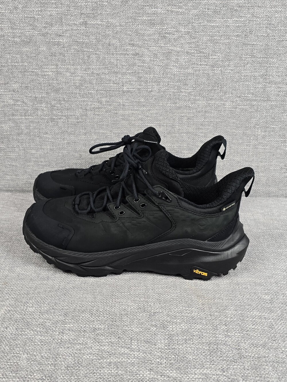 Hoka One One KAHA 2 Low GTX Black Womens Sz 10B